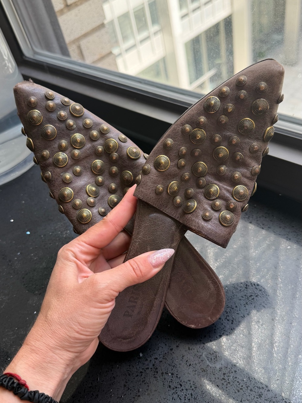 Soft leather Studded Brown Slip-On Women’s Mules. Kitten heels. Size 8